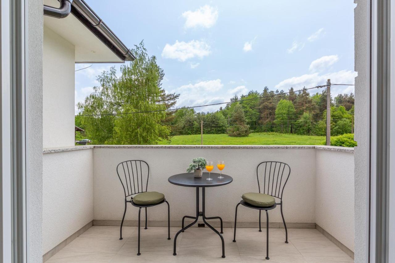 Artemis Apartma